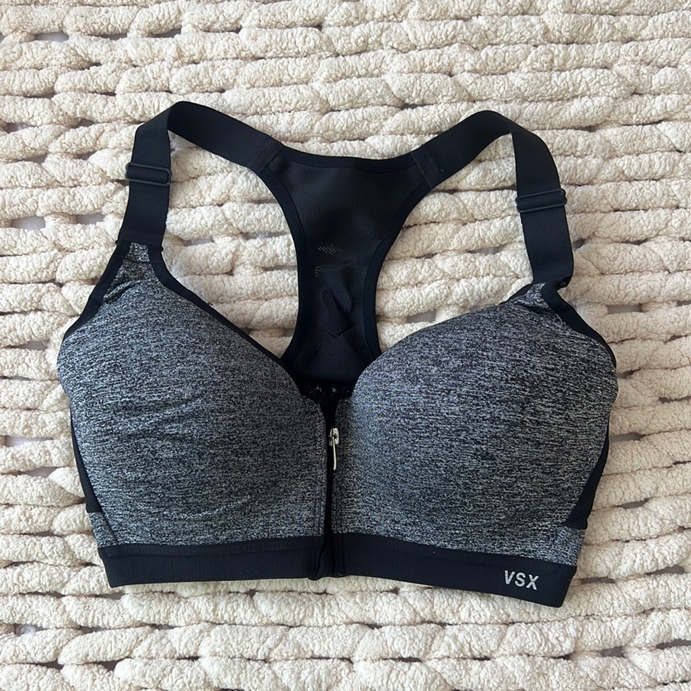 Victoria’s Secret Knockout Front-Close Bra